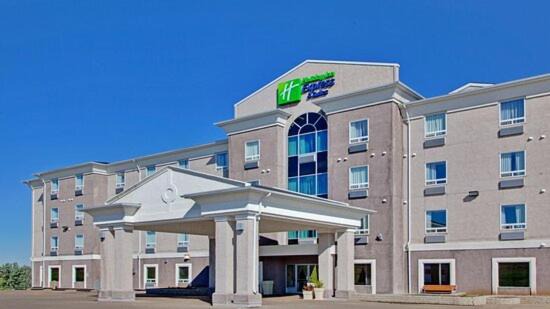 Swift Current Hotel | Holiday Inn Express & Suites By IHG, Swift Current SK
