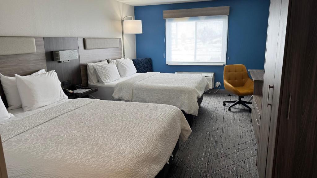 Morrisonville Hotel | Holiday Inn Express Deforest Madison Area by IHG