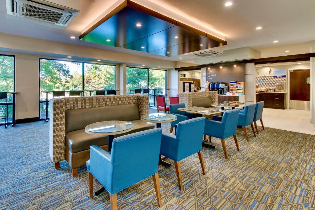 Fishkill Hotel | Holiday Inn Express Fishkill-Mid Hudson Valley by IHG