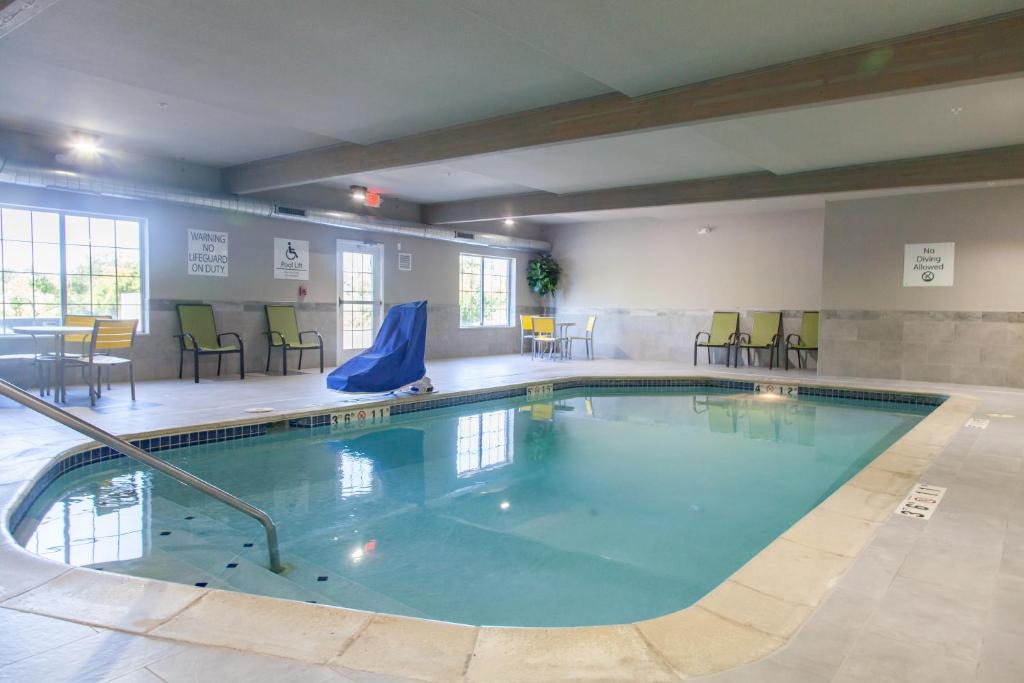 Jackson Hotel | Holiday Inn Express Jackson by IHG