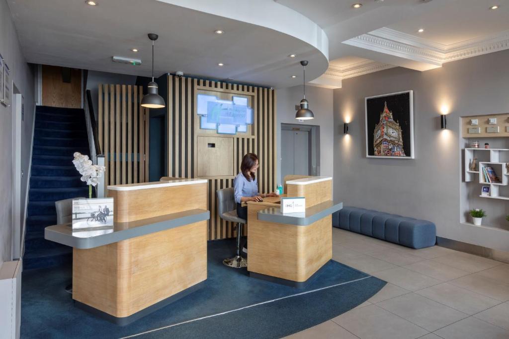 Pimlico Hotel | Holiday Inn Express London Victoria by IHG