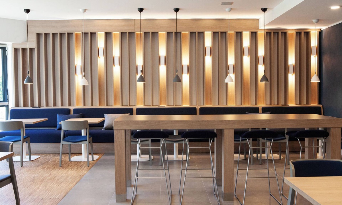 Neunkirchen Hotel | Holiday Inn Express Neunkirchen by IHG