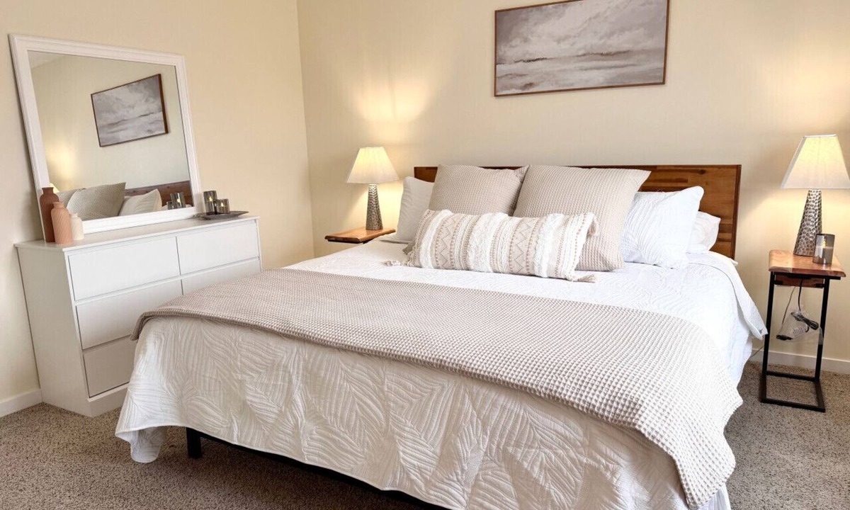 Holiday Hills Villa | Holiday Village Townhomes - Unit 3