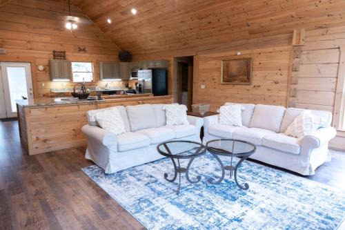 Fulda House | Hollow Creek Cabin