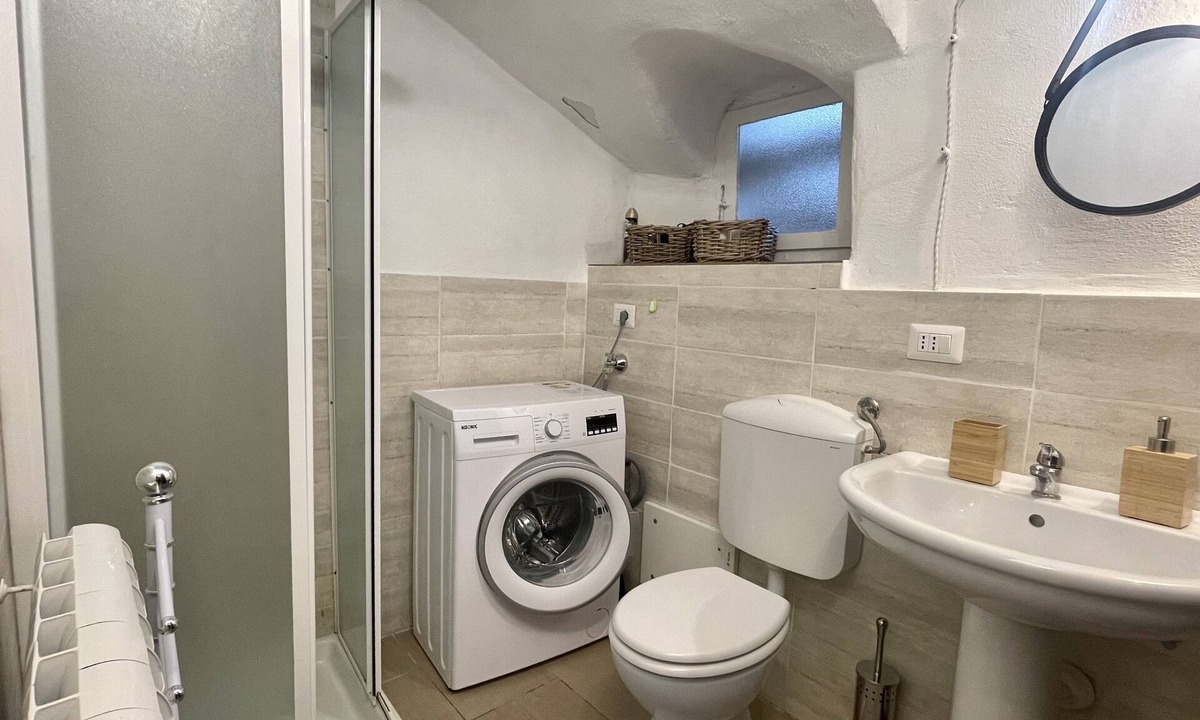 Pellio Intelvi Condo | Holly