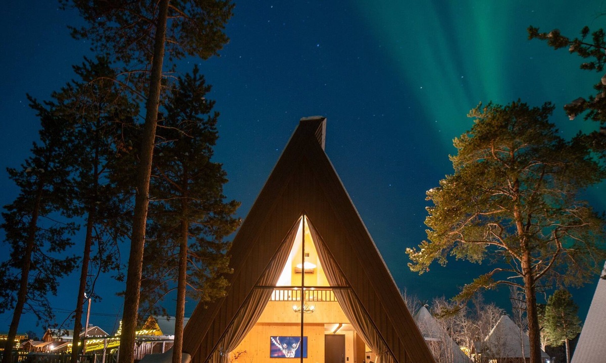 Alta Hotel | Holmen Husky AS