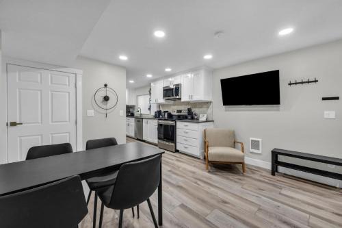 Sandy Apartment | Home Base for Winter Ski Adventure & SLC Events
