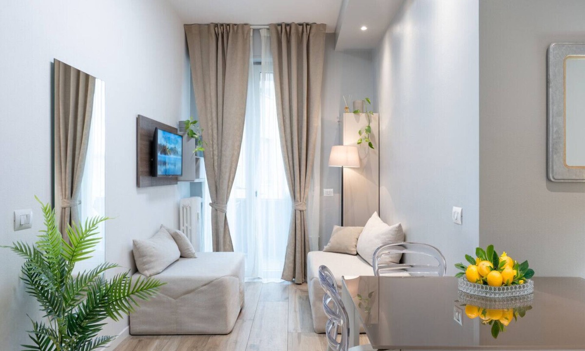 Santa Maria Novella Apartment | Home Magè Florence with private garage and balcony