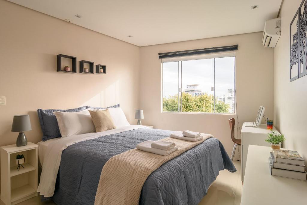 Centro House | Home Office com Conforto a 750 mts da Beiramar Norte P550