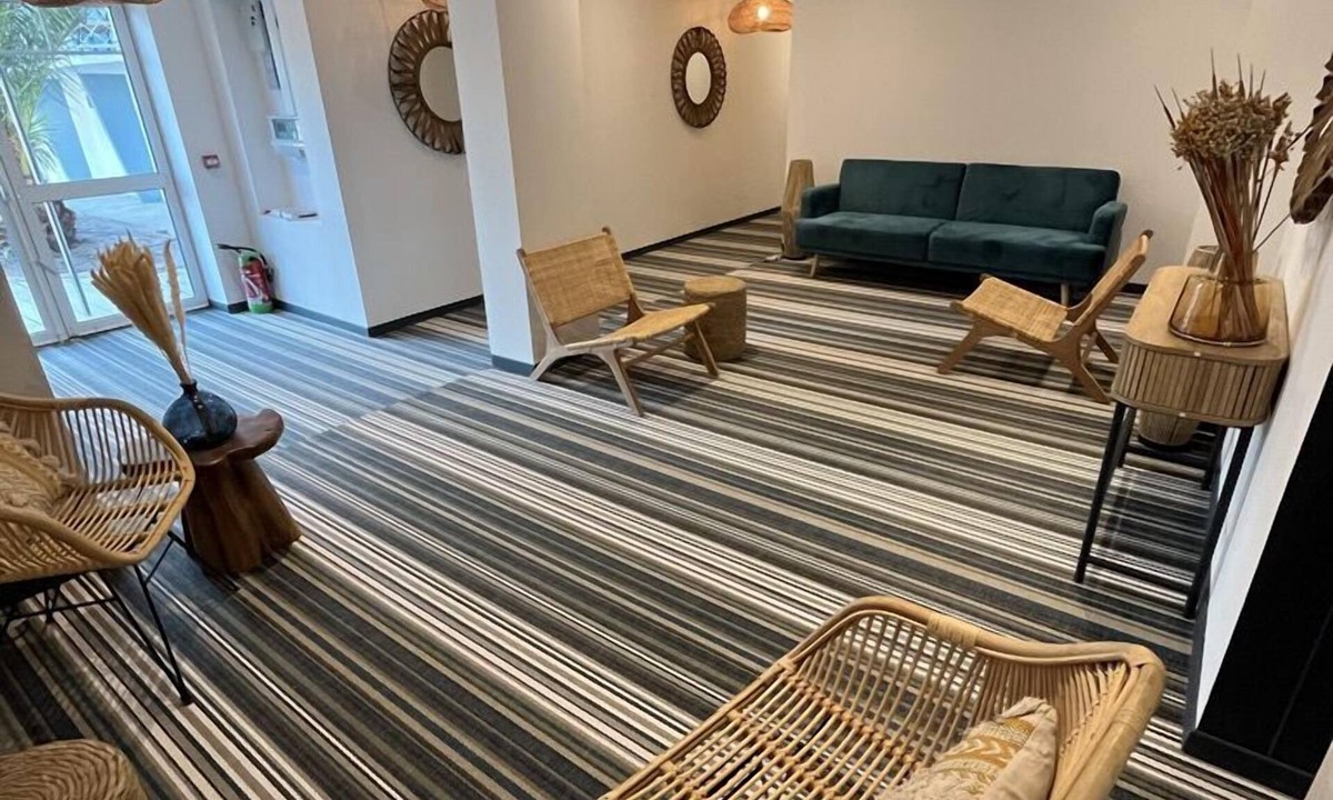 Gujan-Mestras Hotel | HOME PLACE