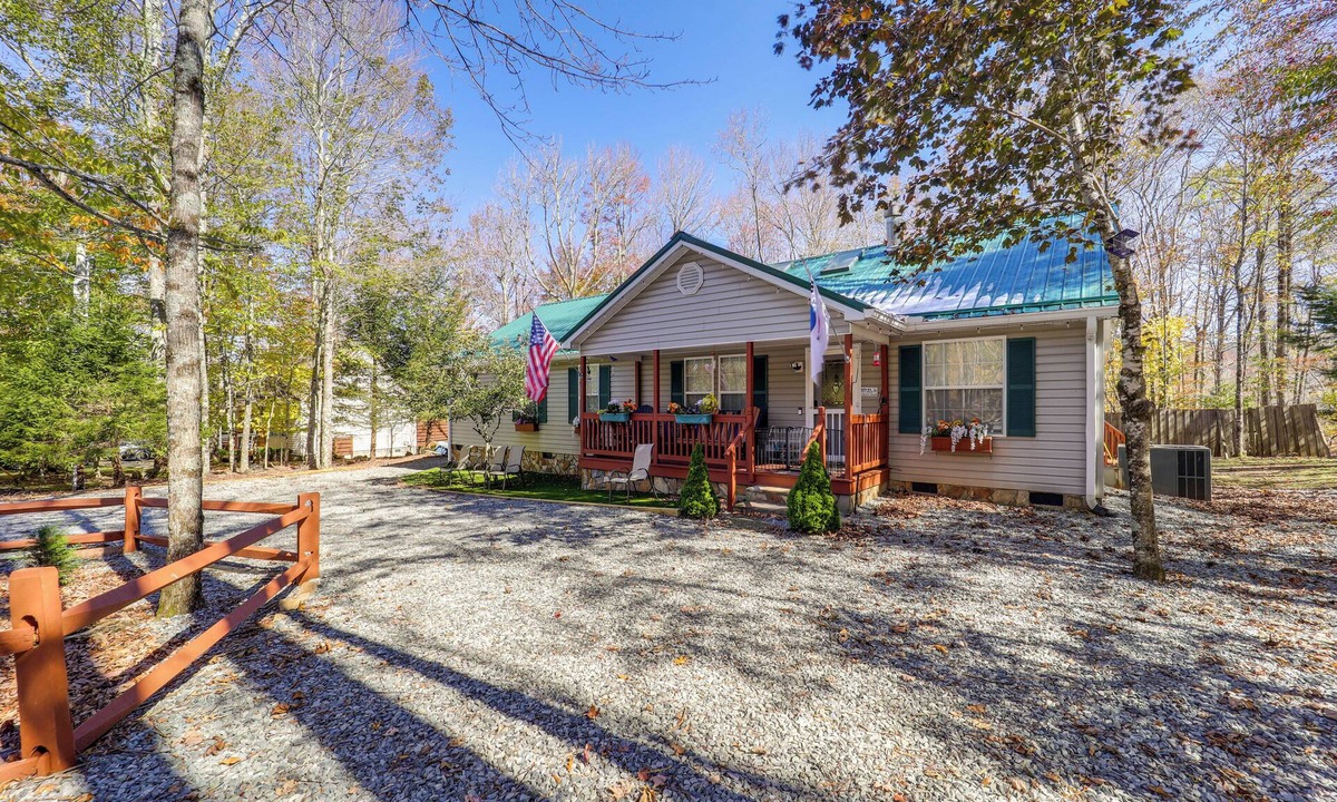 Charter Hills House | Home w/ Game Room, Hot Tub & Jacuzzi!
