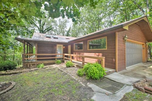 Arrow Point House | Home w/Large Deck on Table Rock Lake!