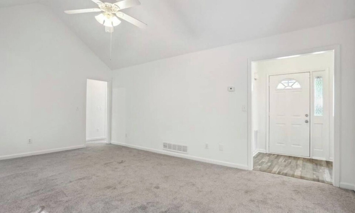 Cypress House | HOME WITH STUNNING VIEWING