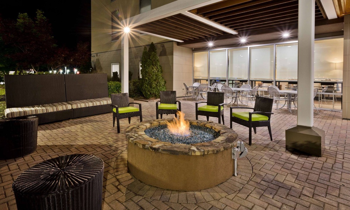 Columbus Hotel | Home2 Suites by Hilton Columbus GA