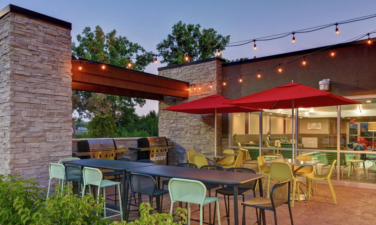 Dayton Hotel | Home2 Suites by Hilton Dayton Vandalia