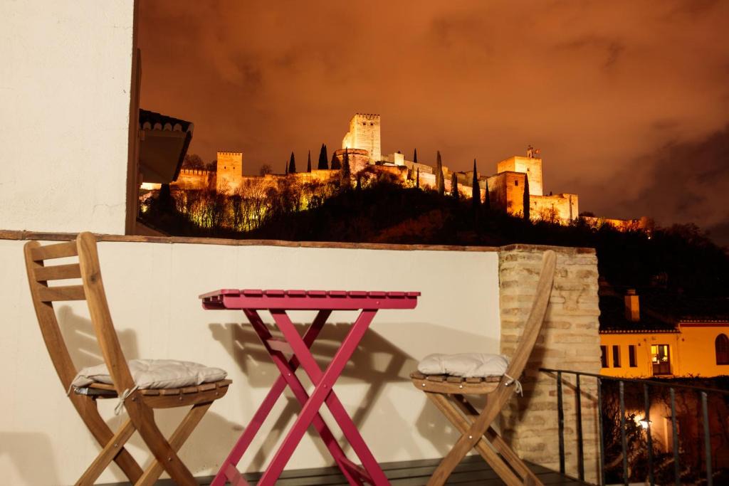 Albaicin Apartment | Home4u SUITES DREAMS