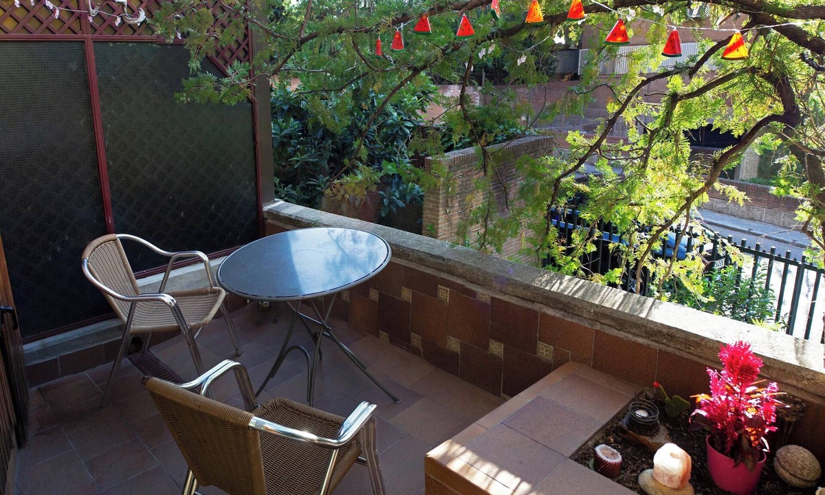 Nueva Espana Apartment | Homerez - Accessible Studio - Madrid