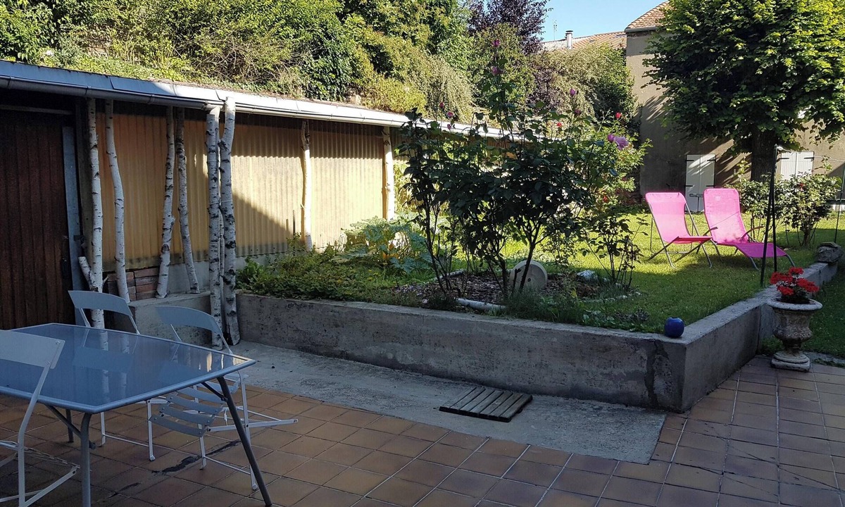 Langogne Apartment | Homerez - Apartment Langogne + Terrace