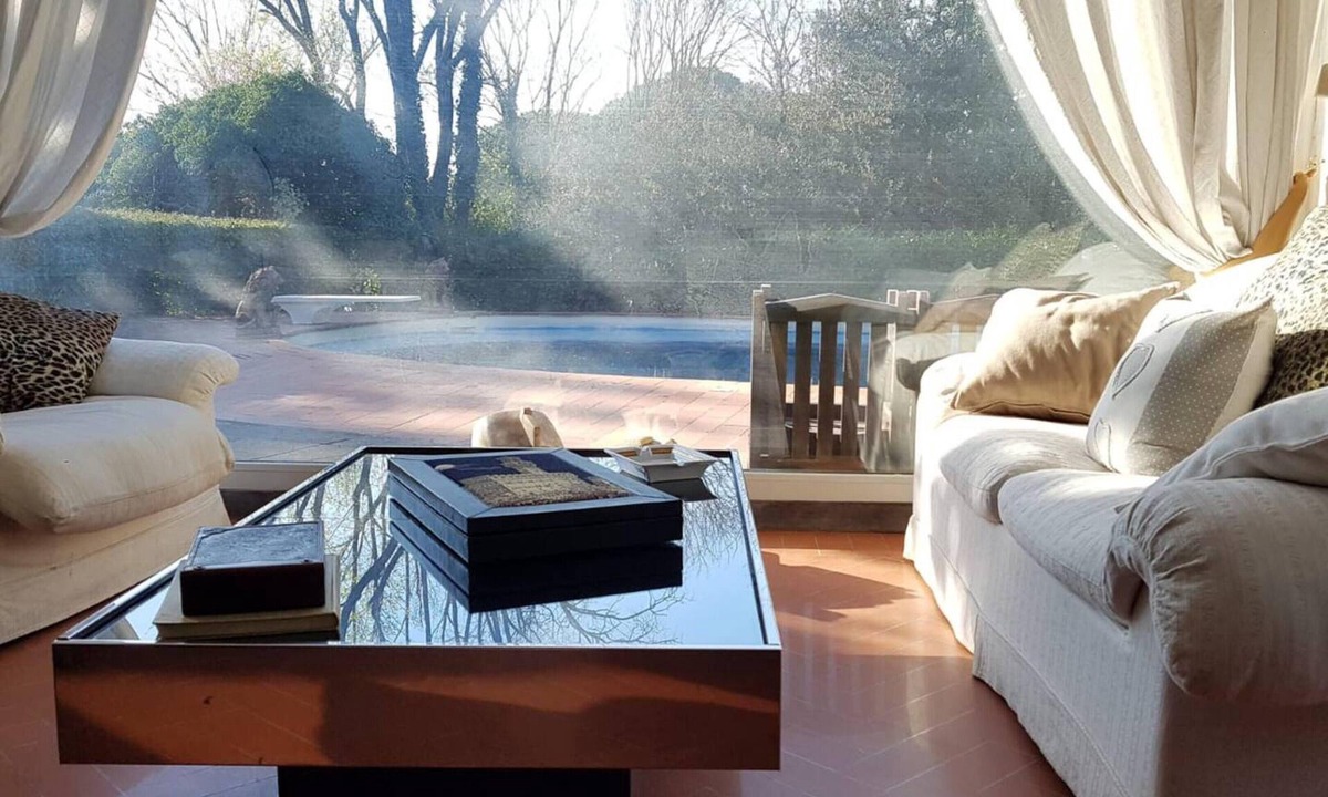 Arcetri Villa | Homerez - Big villa for 12 ppl. with swimming-pool and garden at Firenze