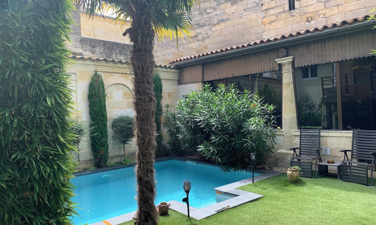 Libourne House | Homerez - Charming House in Libourne