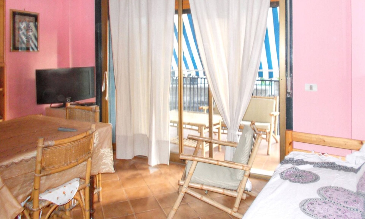 Recanati Apartment | Homerez - Charming apartment in Giardini Naxos with sea view - 80 m²