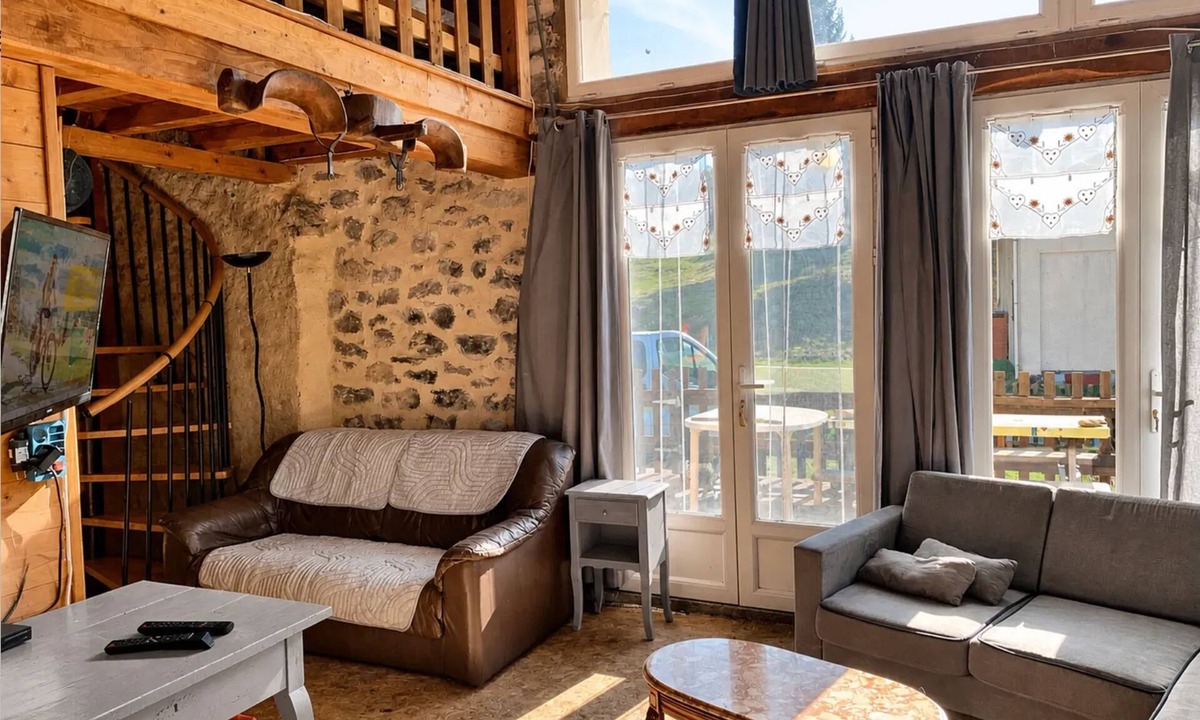 Borne House | Homerez - House in Borne