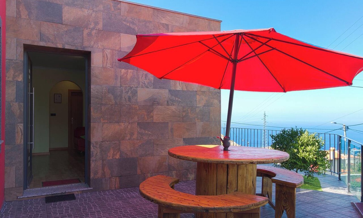Canhas House | Homerez - Panoramic House in Ponta do Sol, Sea View