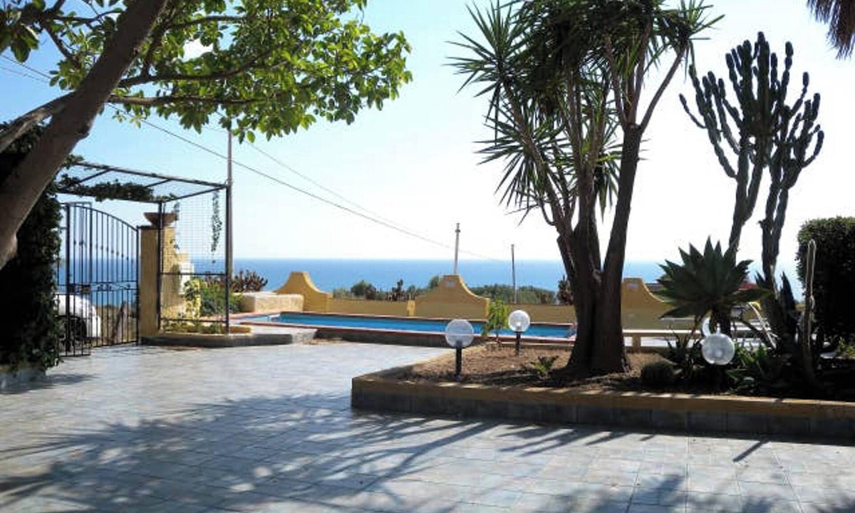Sciacca Villa | Homerez - Panoramic Villa in Sciacca, private pool