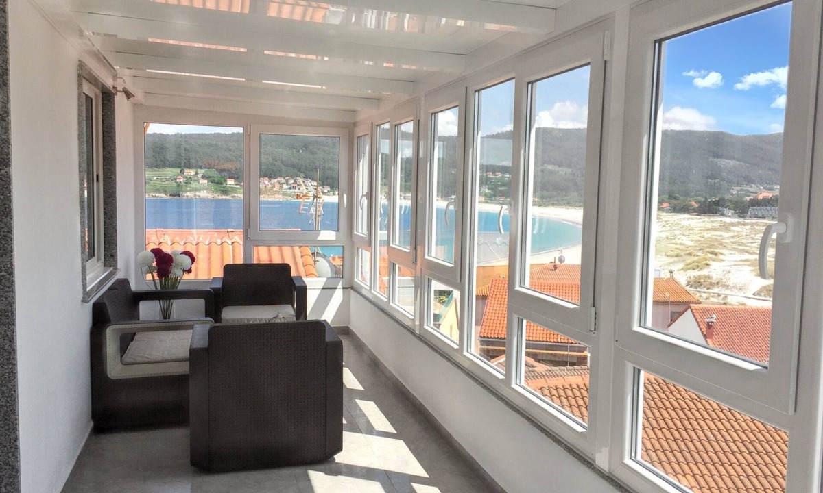 Laxe Apartment | Homerez - Spacious Apartment Facing the Sea - Laxe - 75 m² - Terrace
