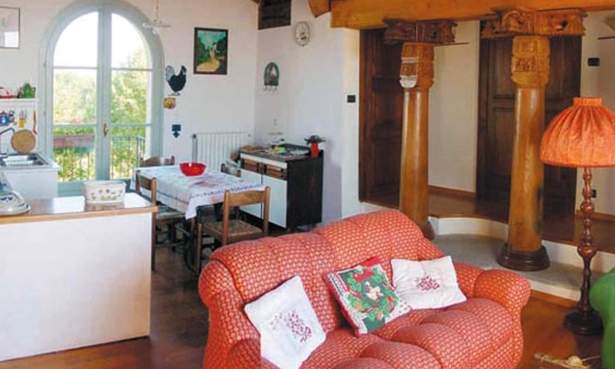 Carru Apartment | Homerez - Spacious appartement for 7 ppl. with garden and terrace at Carrù