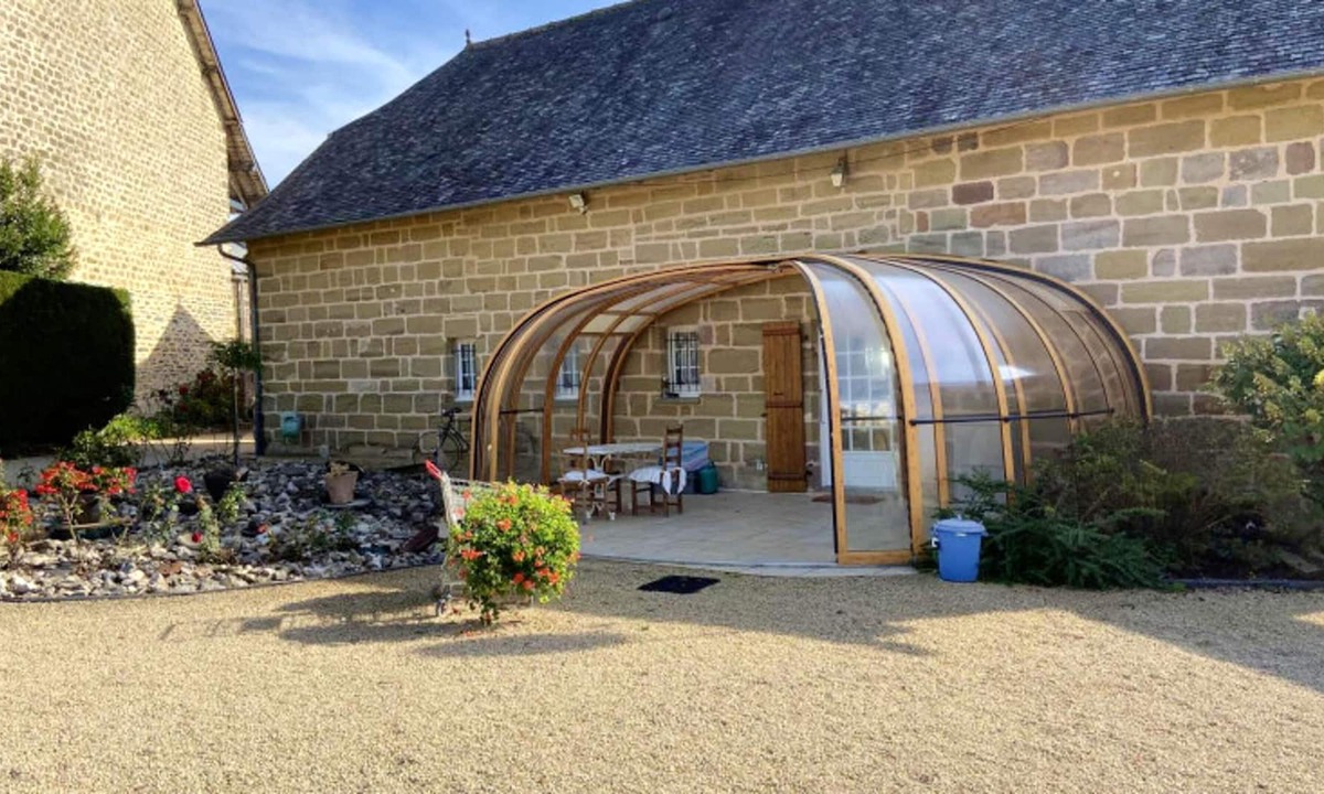 Saint-Aulaire House | Homerez - Spacious house for 6 ppl. with garden and terrace at Saint-Aulaire