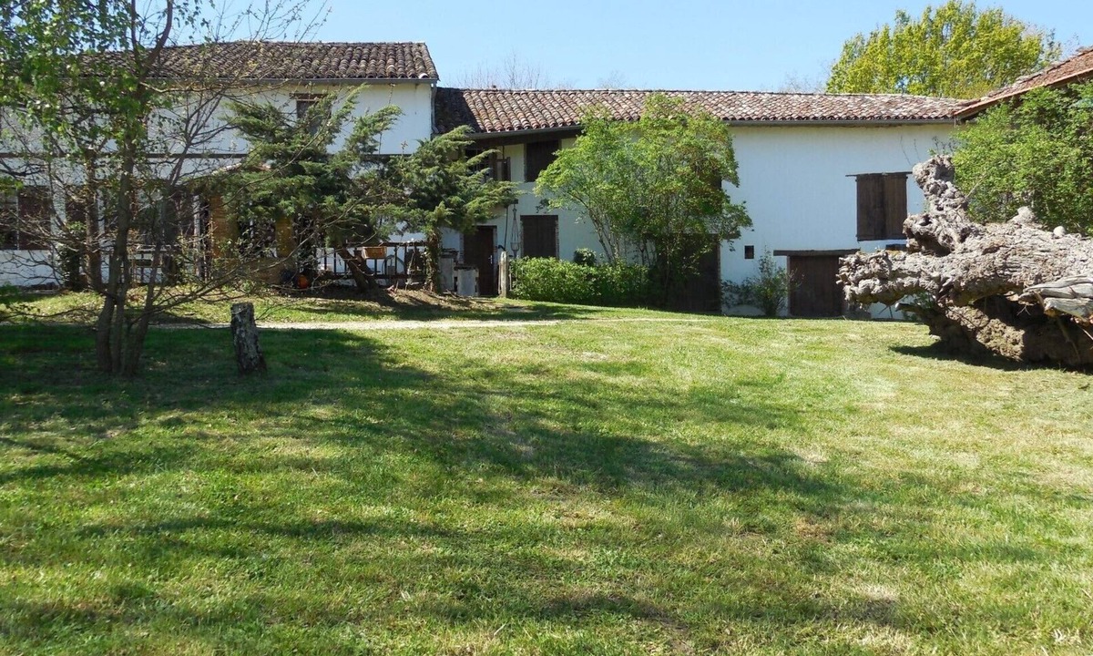 Lamothe-Capdeville House | Homestay in an old farmhouse in the countryside