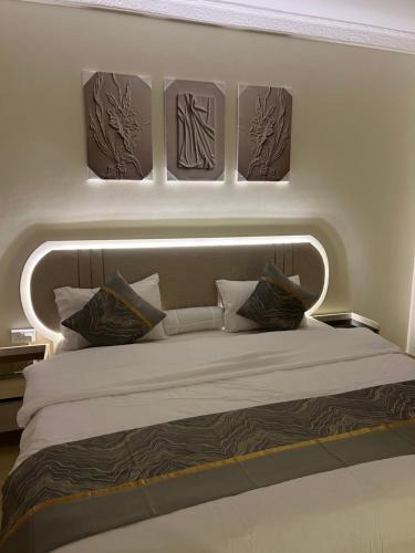 Hera Street Apartment | HomeStay