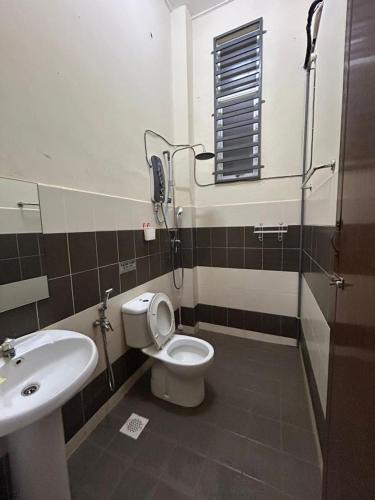 Balok House | Homestay Teratak Mansha Balok Perdana, Kuantan, Pahang