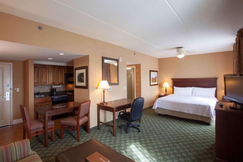 Stone Oak Hotel | Homewood Suites by Hilton San Antonio North