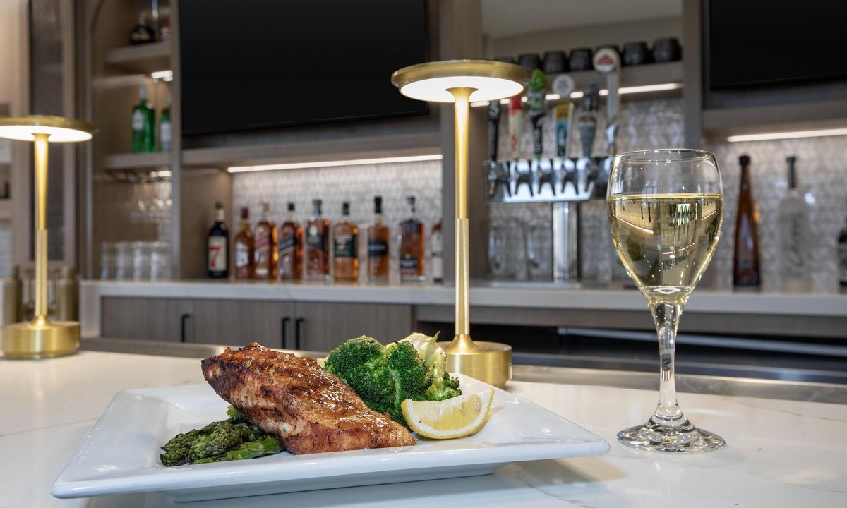 Santa Maria Hotel | Homewood Suites by Hilton Santa Maria