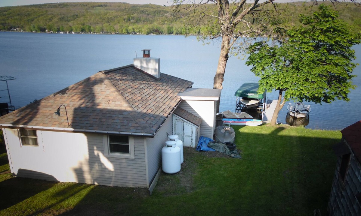 Honeoye Cottage | Honeoye Lake Waterfront Cottage