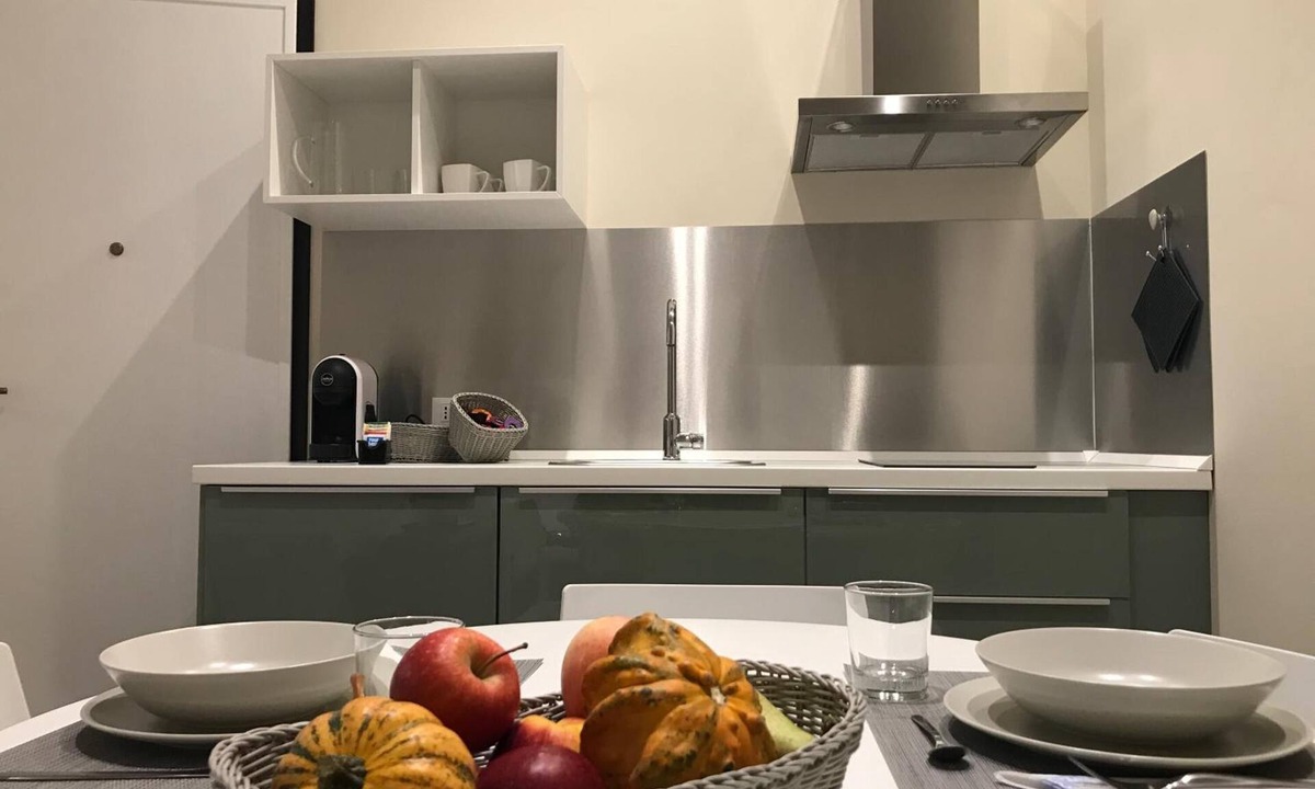 Ferrara Historic Centre House | Honey Rooms