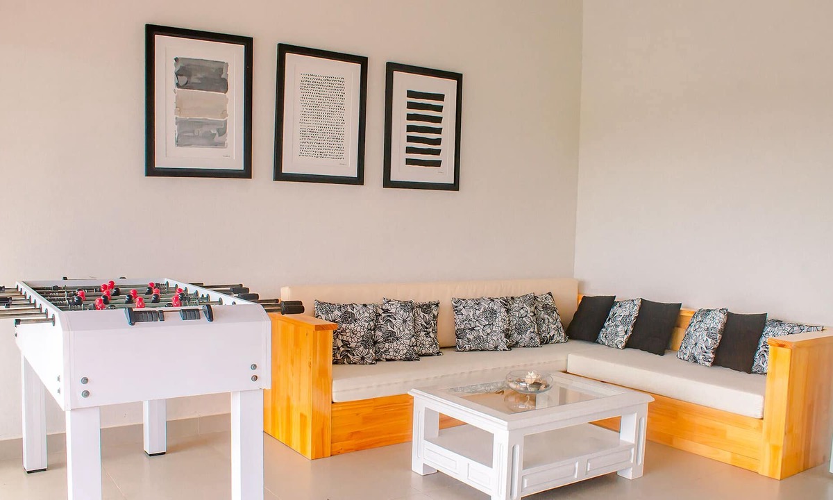 Centro Poblado Canyar Villa | HOP MAUI con vista al mar