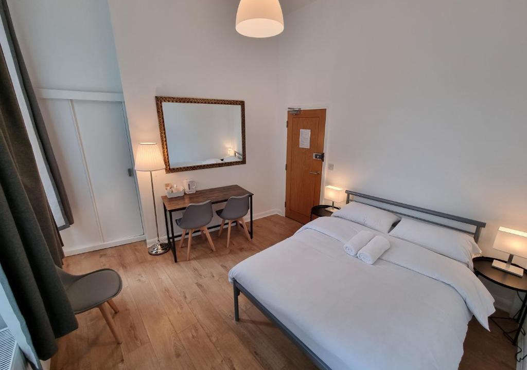 Elephant and Castle House | Horangee Pocha