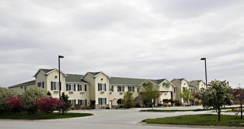 West Point Hotel | Horizon Inn & Suites