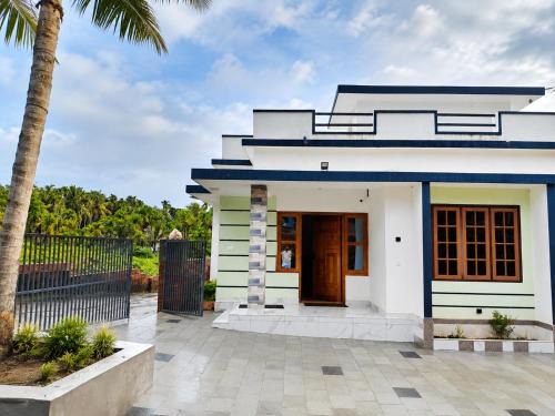 Mahe House | Horizon Retreat