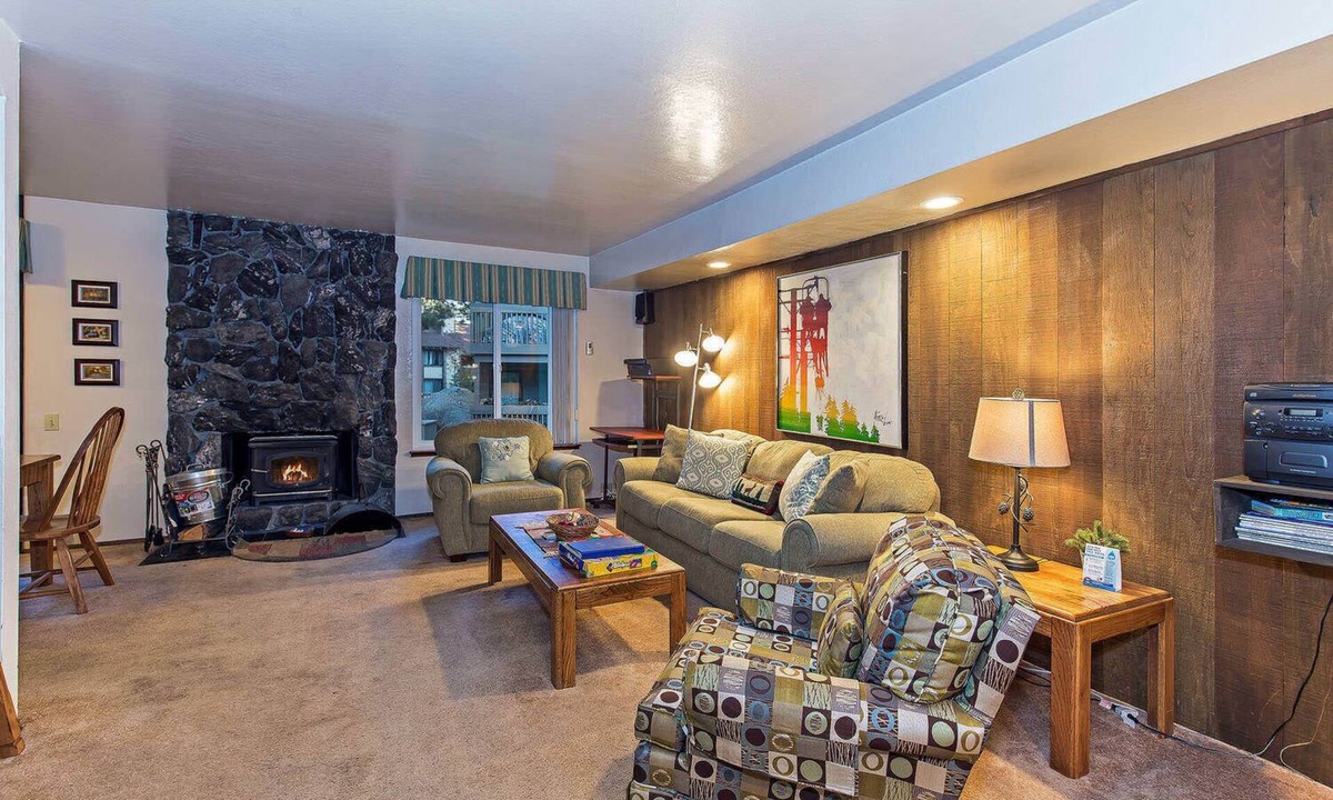 Mammoth Lakes Condo | Horizons Year-Round Fun w/Rec Room!