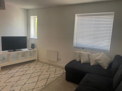 Horsforth Apartment | Horsforth Studios- A Home From Home Perfectly Located 6 minutes to LBA Airport and a 1 Minute Walk to the Station- Sleeps up to 4
