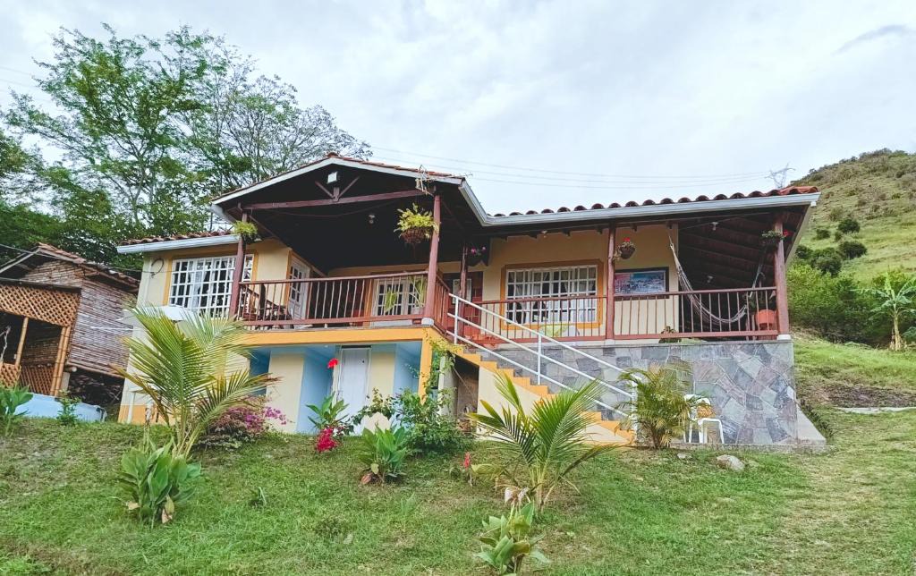 Roldanillo House | Hospedaje casa campestre