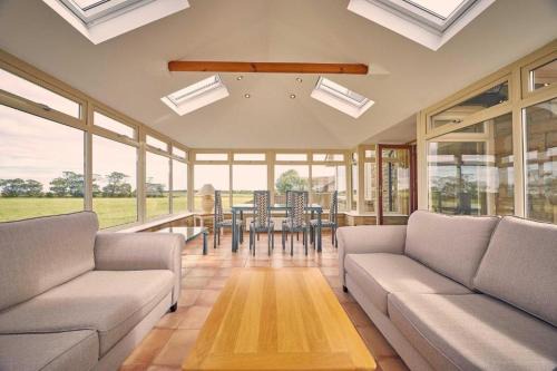 Seahouses House | Host & Stay - Cheviot View