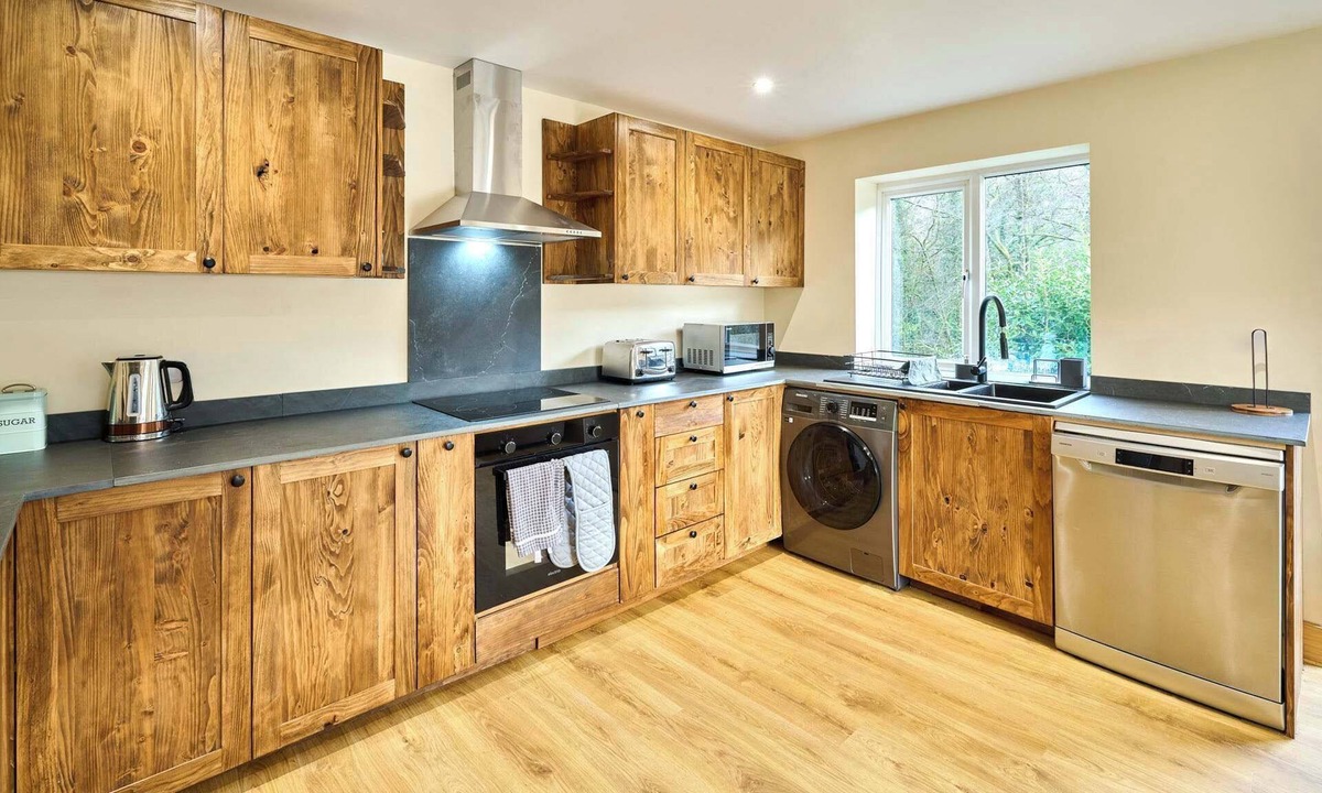North Buckland House | Host & Stay | Morley Cottage
