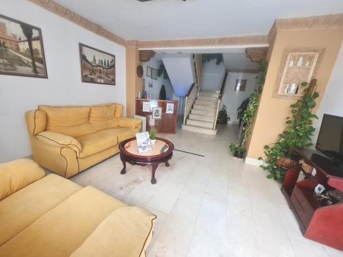 Camino de Ronda House | Hostal Alicante