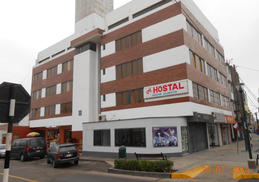 Santiago de Surco Hotel | Hostal Cesar Alberto