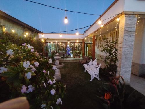 Quintero House | HOSTAL LA MODERNA